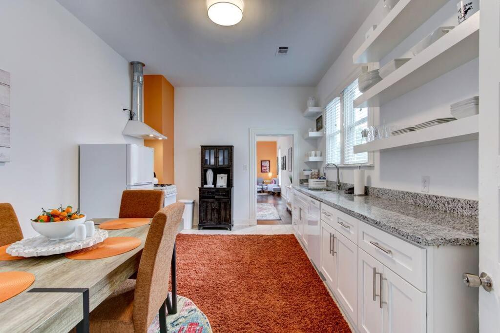 Вилла Clementine Bungalow Downtown Хот-Спрингс Экстерьер фото
